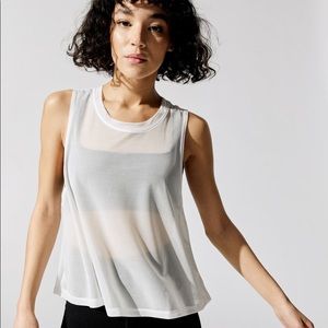 CARBON 38 Sheer Crop Tank